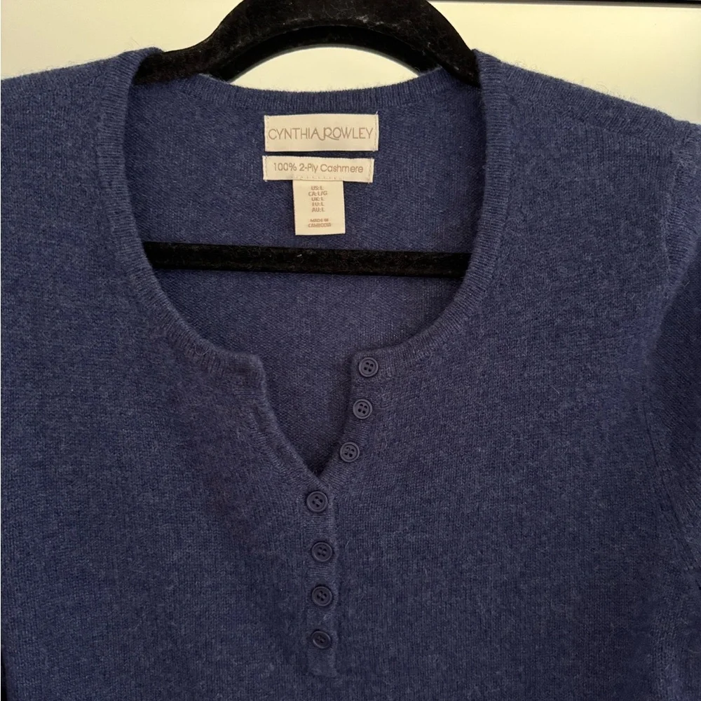 Women's Blue Cynthia Rowley Cashmere Sweater - Picture 2 of 4